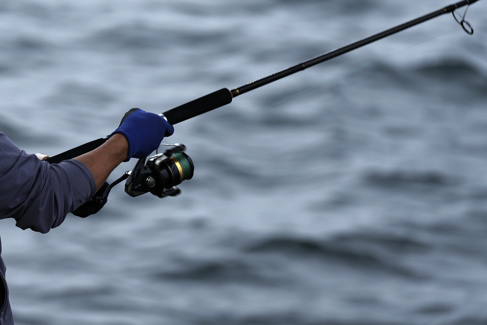 夫が“趣味仲間”と浮気？心の距離に気づいた妻の決断